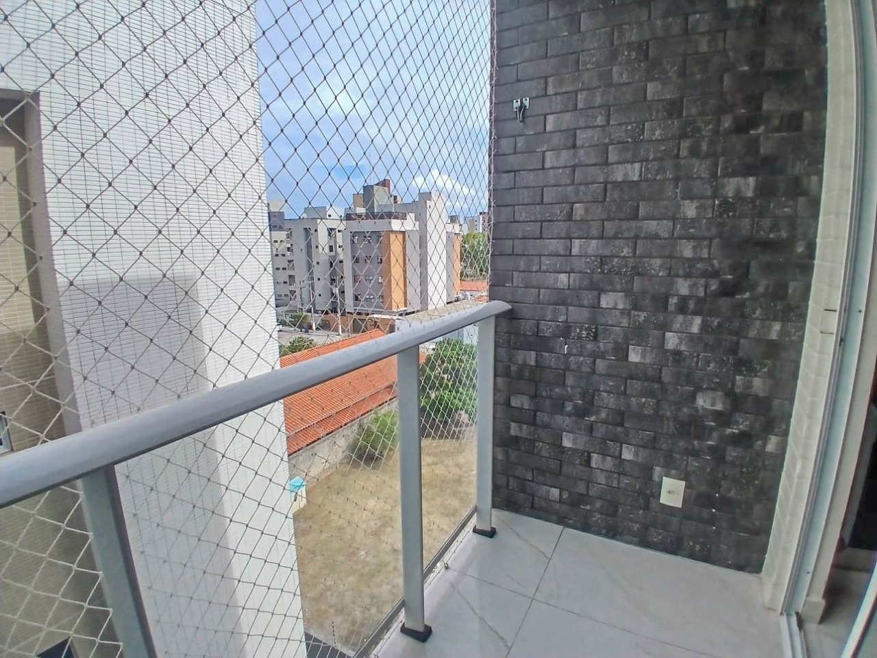 Cobertura à venda no Intermares: 