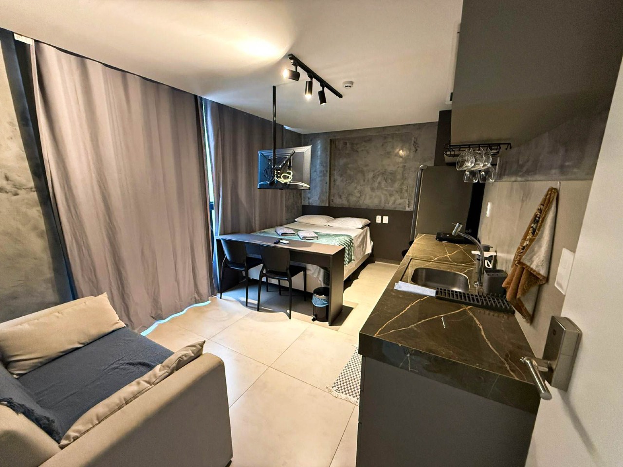 Flat à venda no Jardim Oceania: 