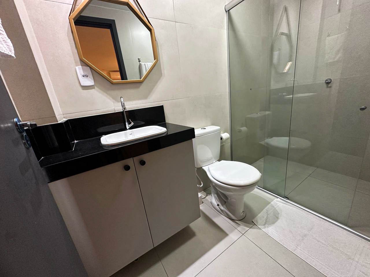 Flat à venda no Jardim Oceania: 