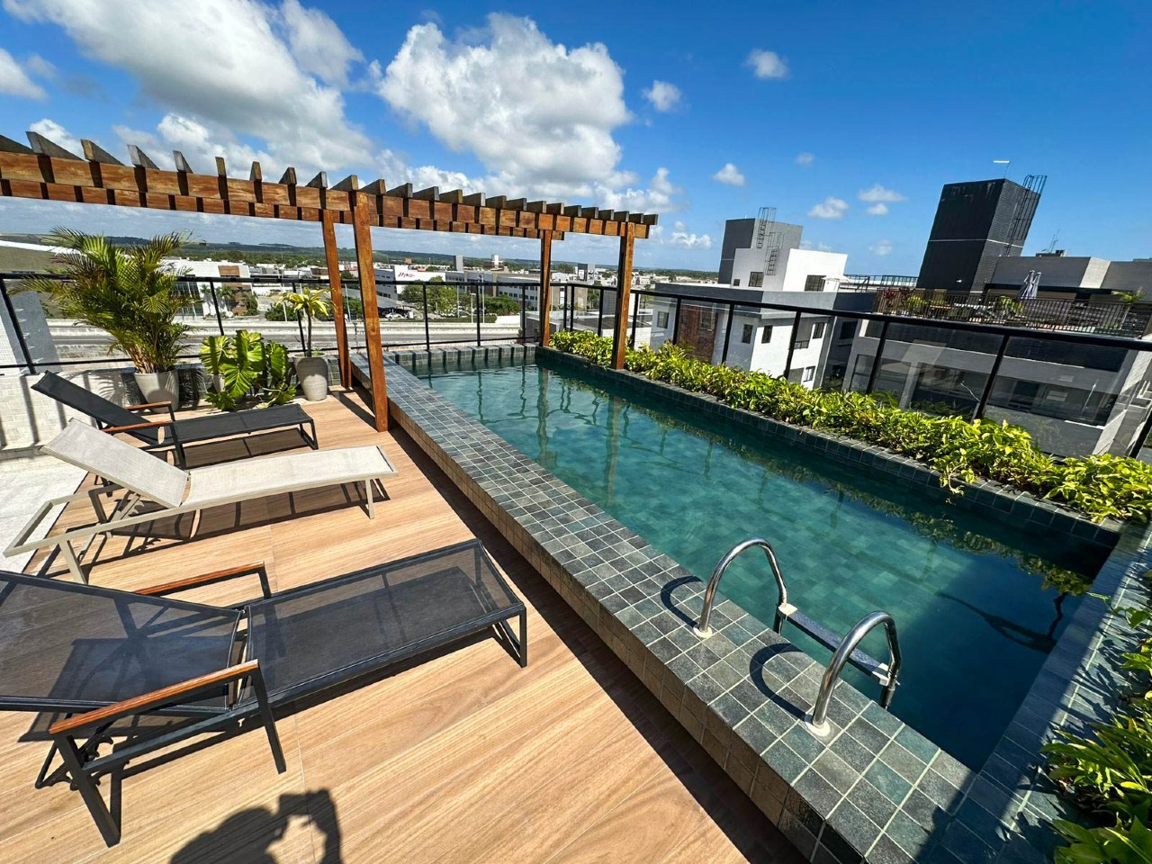 Flat à venda no Intermares: 