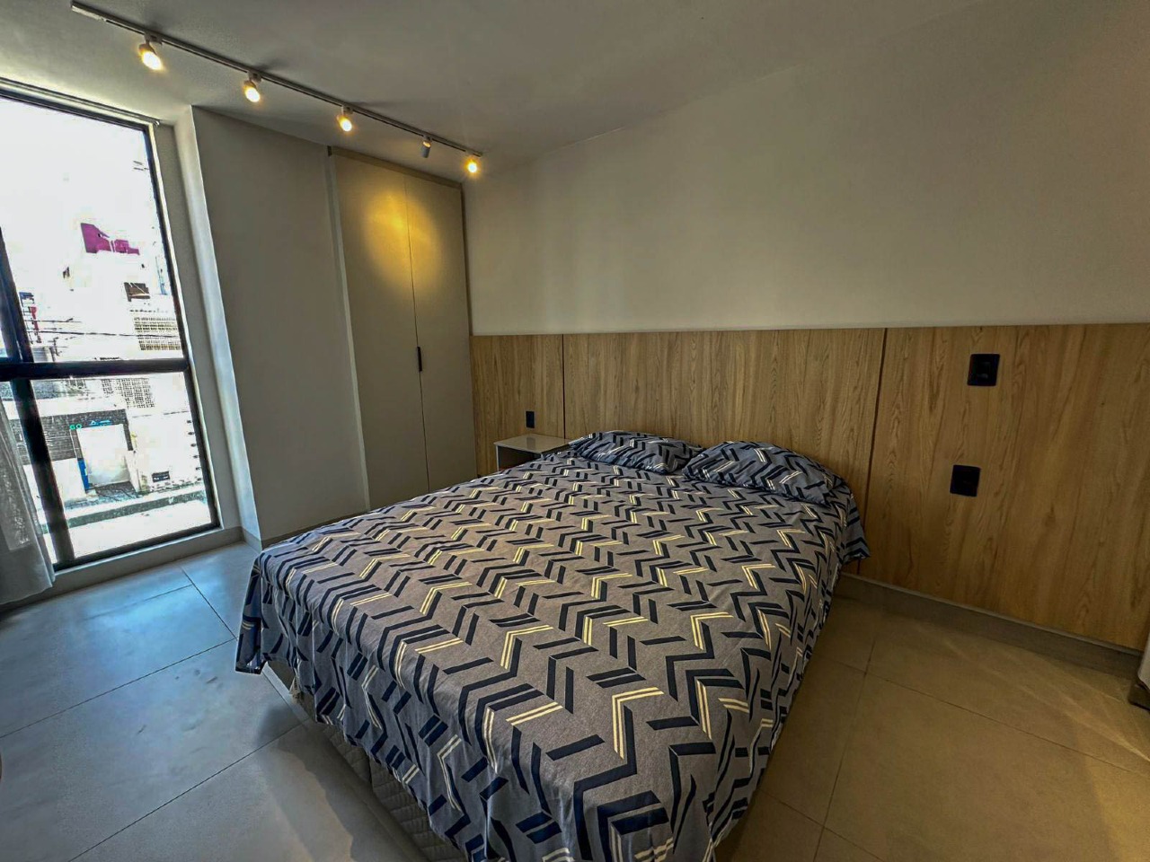 Flat à venda no Intermares: 