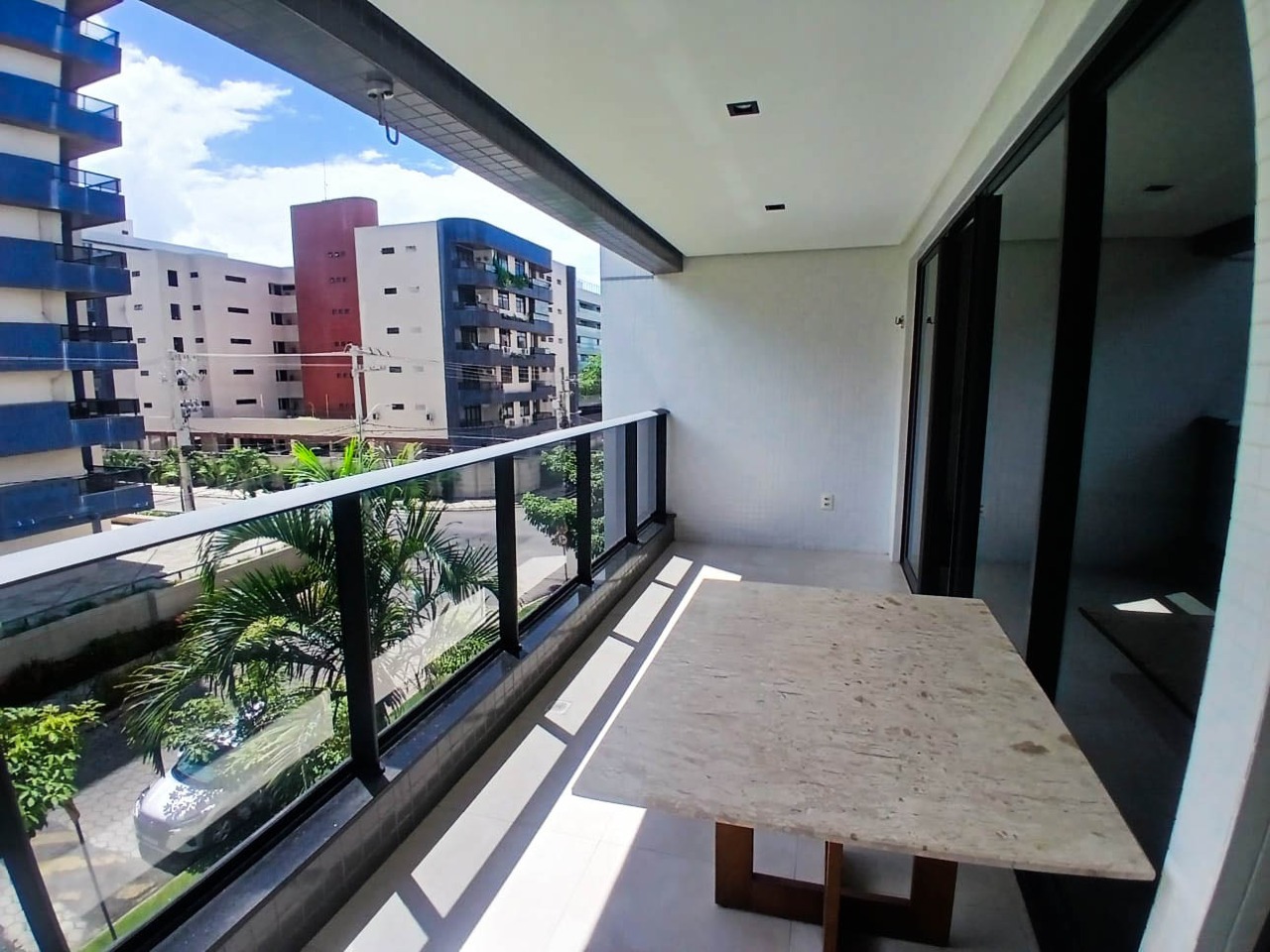 Apartamento à venda no Intermares: 