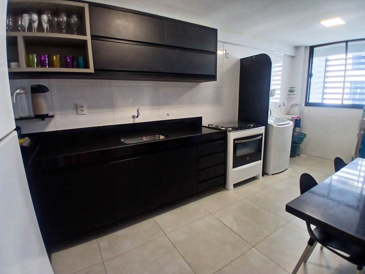 Apartamento à venda no Intermares: 