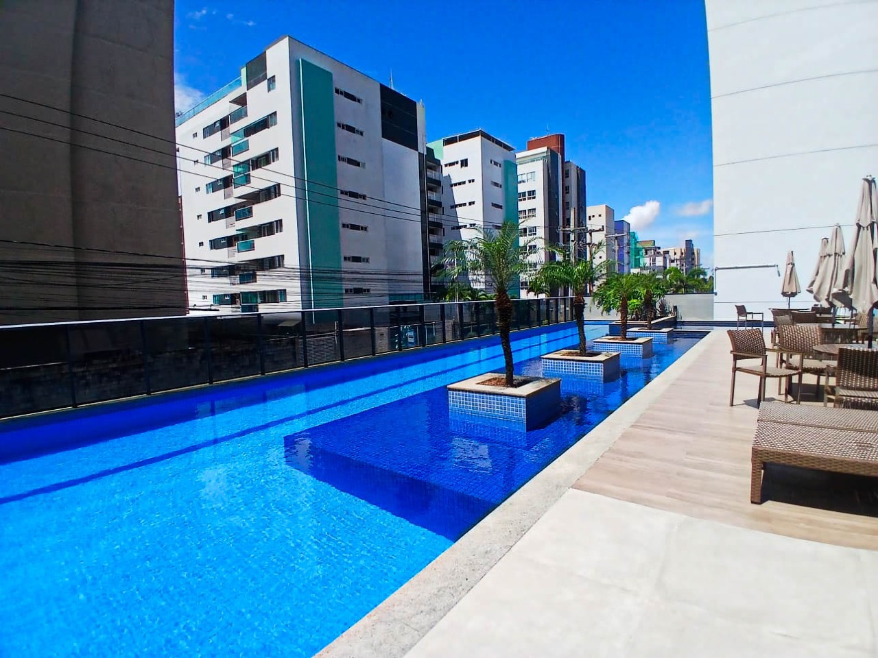 Apartamento à venda no Intermares: 