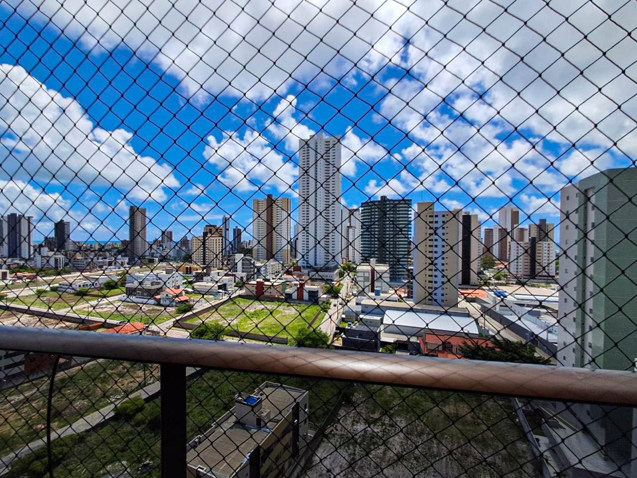 Apartamento à venda no Aeroclube: 