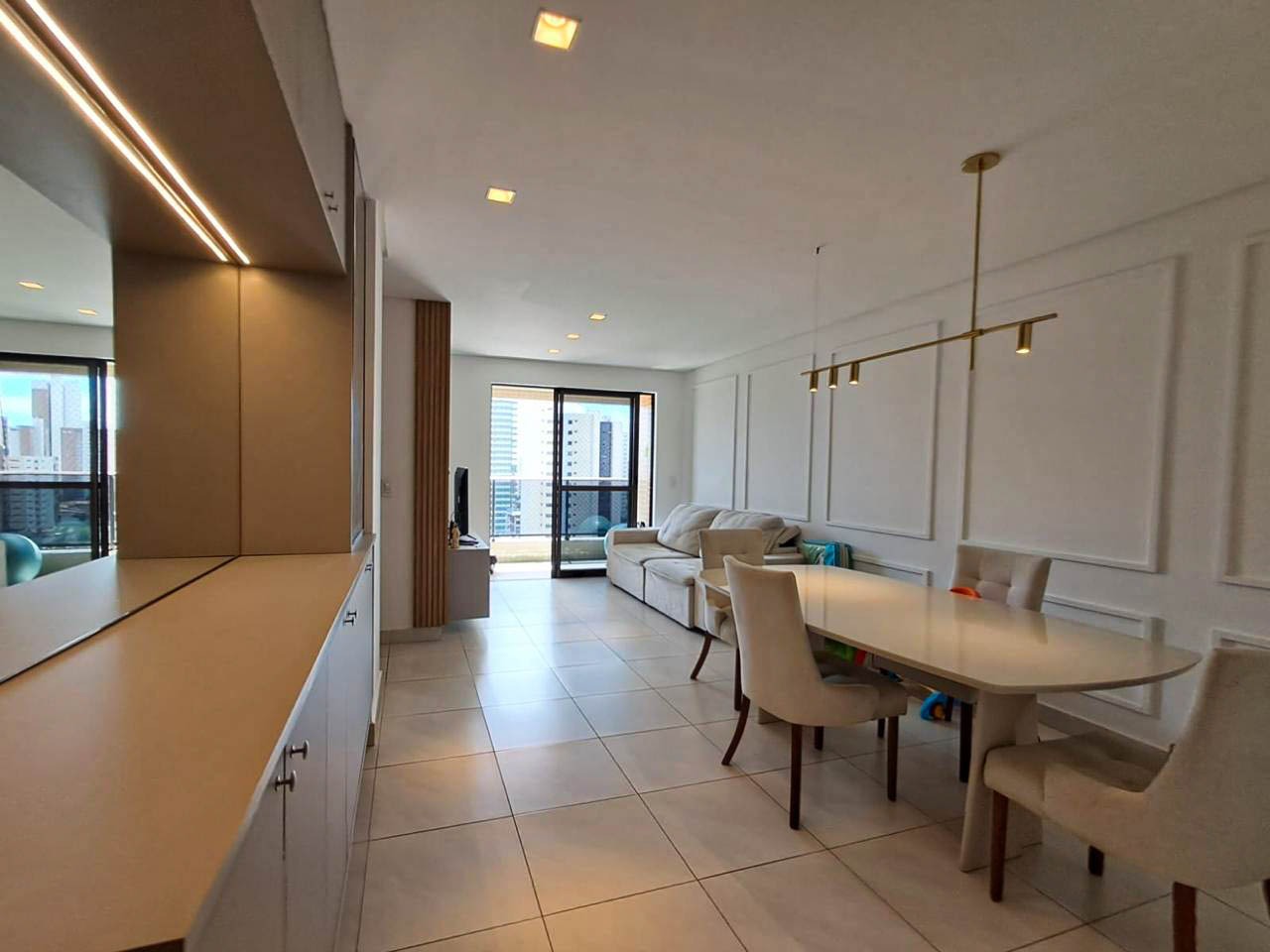 Apartamento à venda no Aeroclube: 