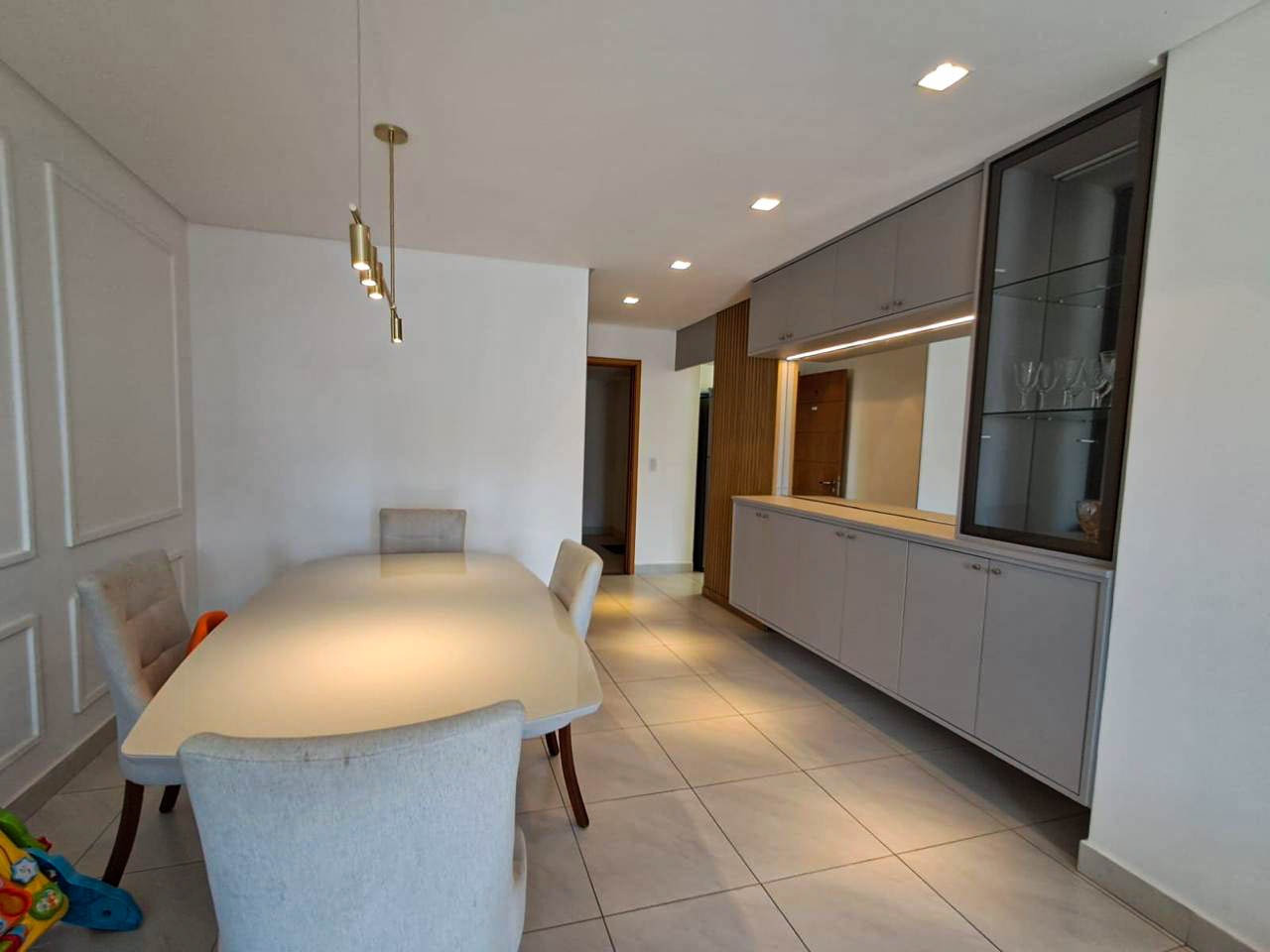 Apartamento à venda no Aeroclube: 