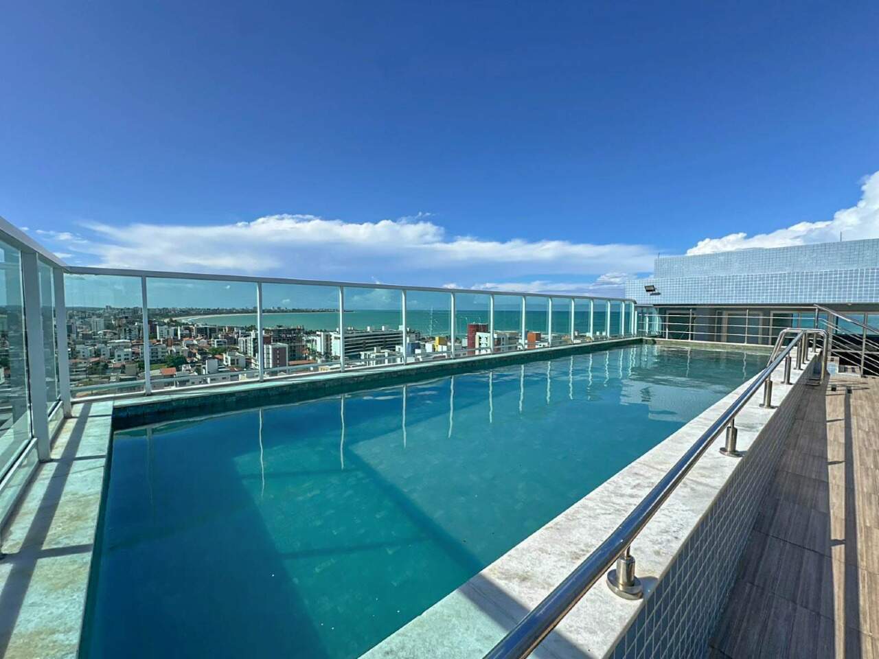 Apartamento para aluguel no Bessa: 