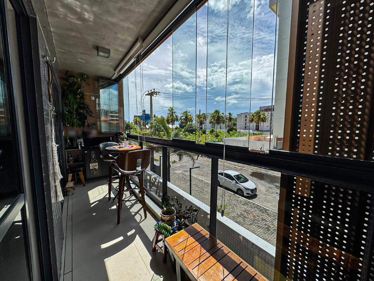 Apartamento à venda no Intermares: 