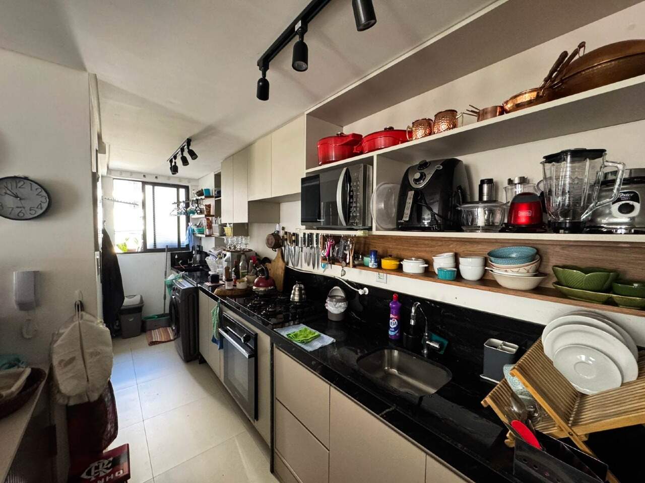 Apartamento à venda no Intermares: 