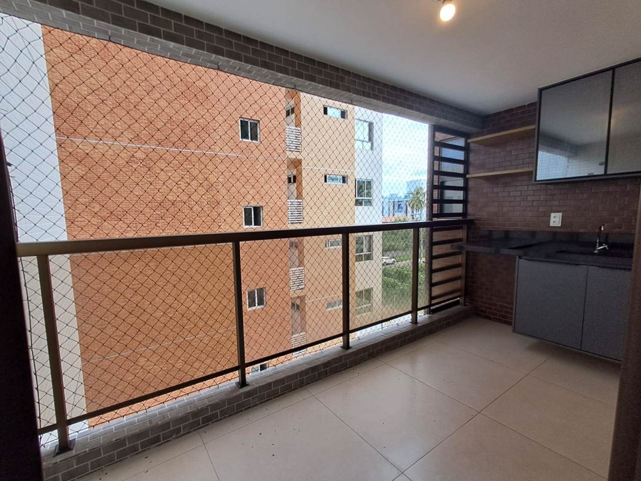 Apartamento à venda no Intermares: 
