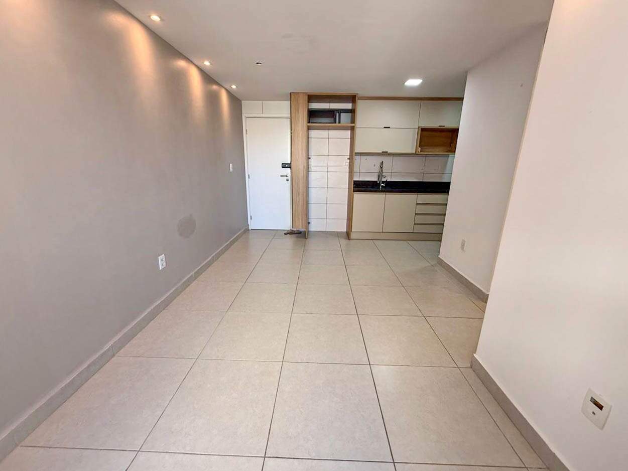 Apartamento para aluguel no Aeroclube: 