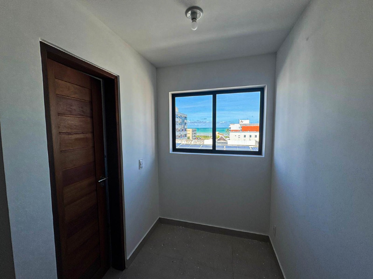 Apartamento à venda no Intermares: 