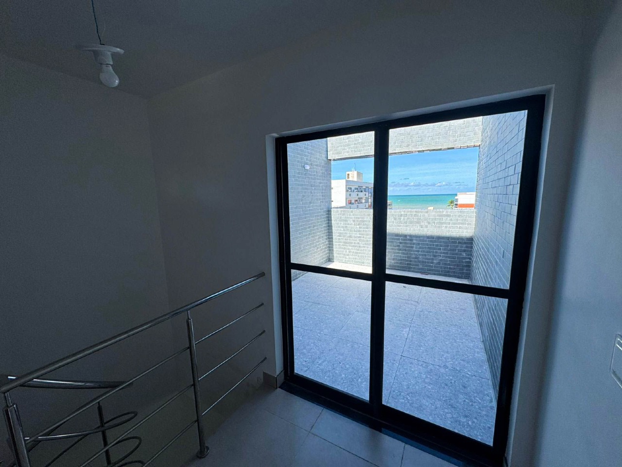 Apartamento à venda no Intermares: 