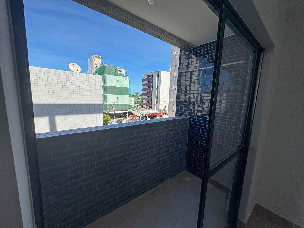 Flat à venda no Intermares: 