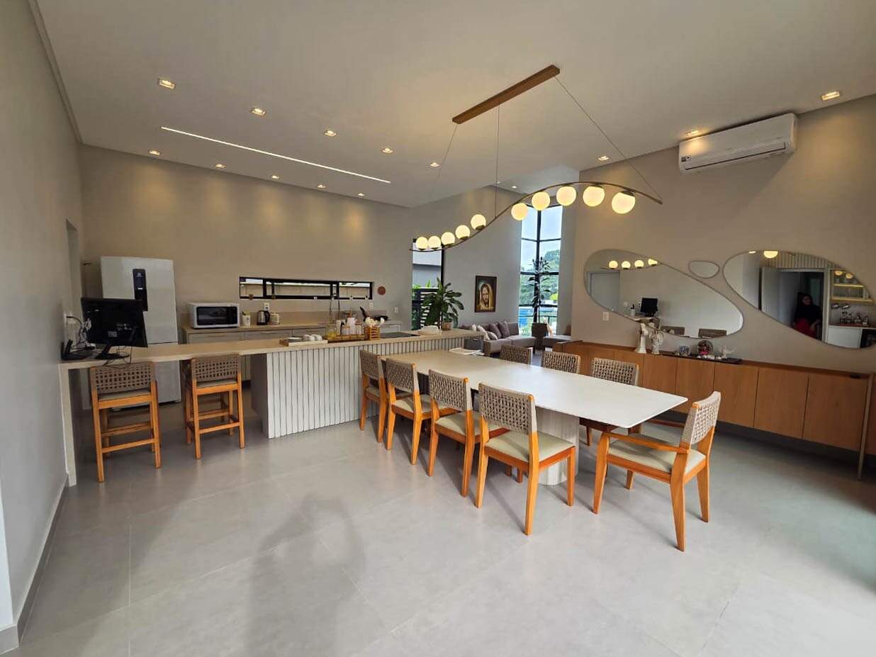 Casa em Condominio à venda no Bancários: 