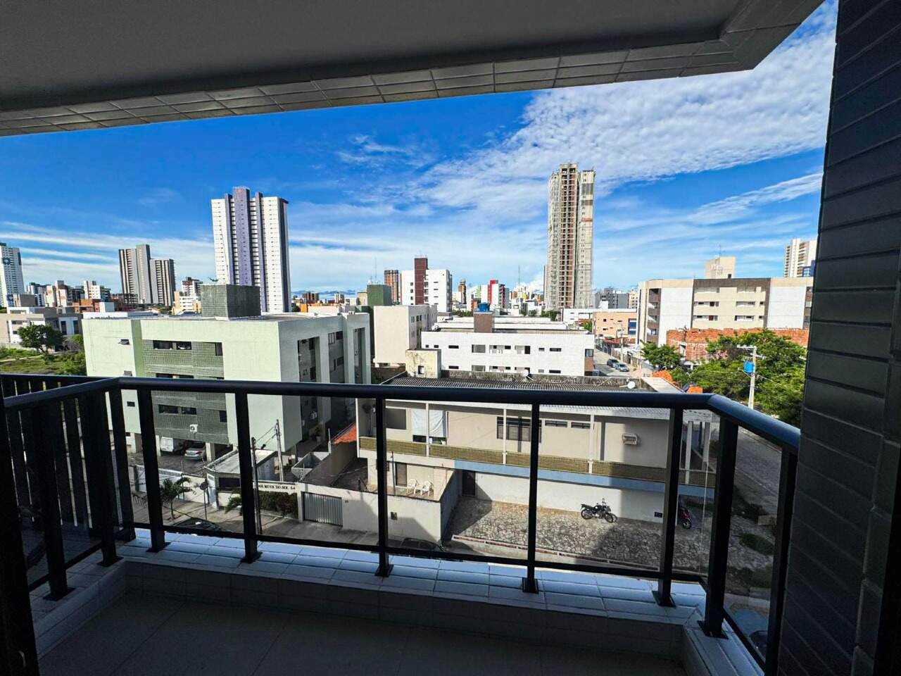 Apartamento à venda no Aeroclube: 