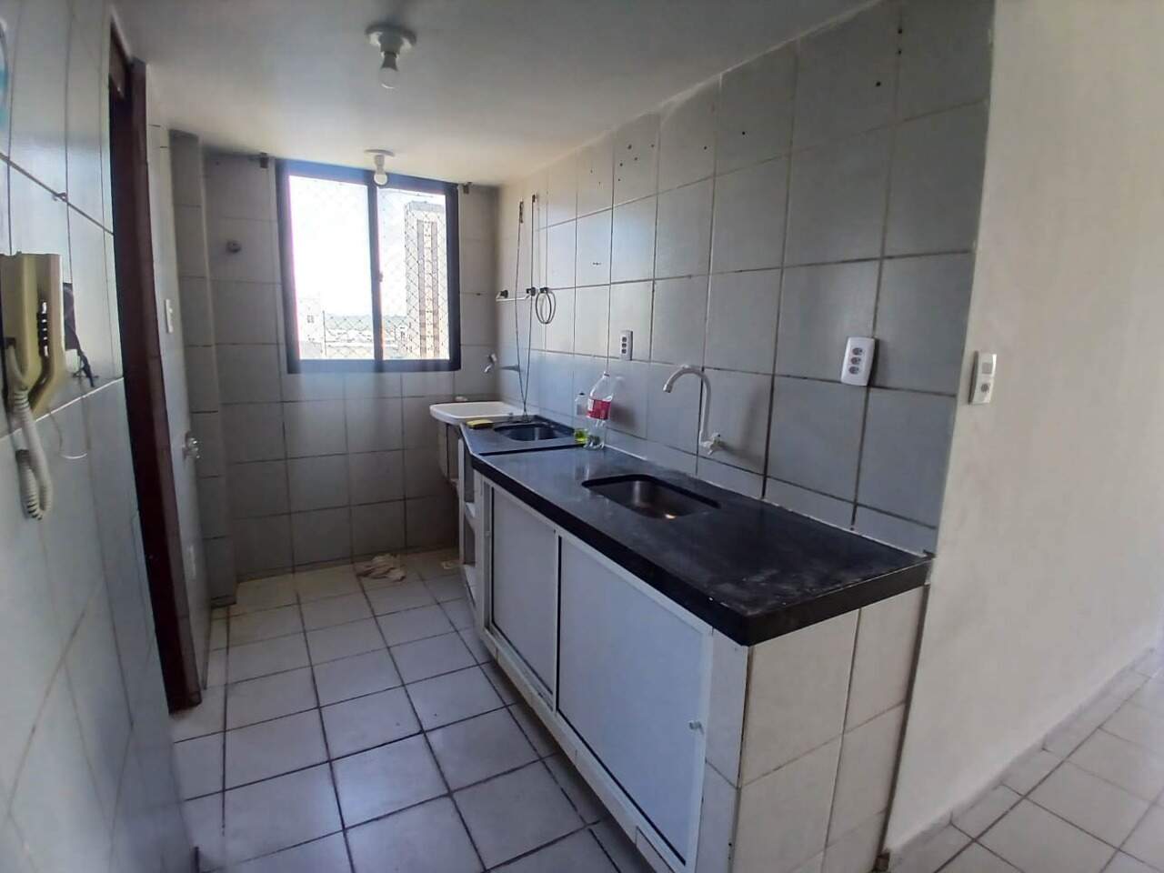 Apartamento à venda no Intermares: 