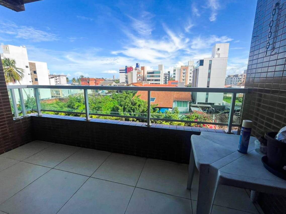 Apartamento à venda no Intermares: 