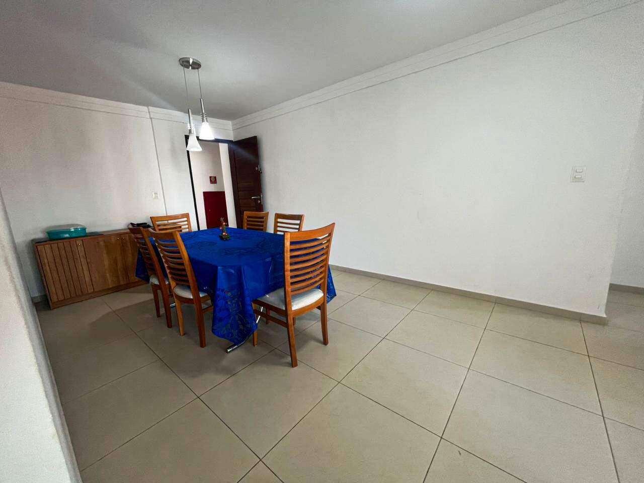 Apartamento à venda no Intermares: 