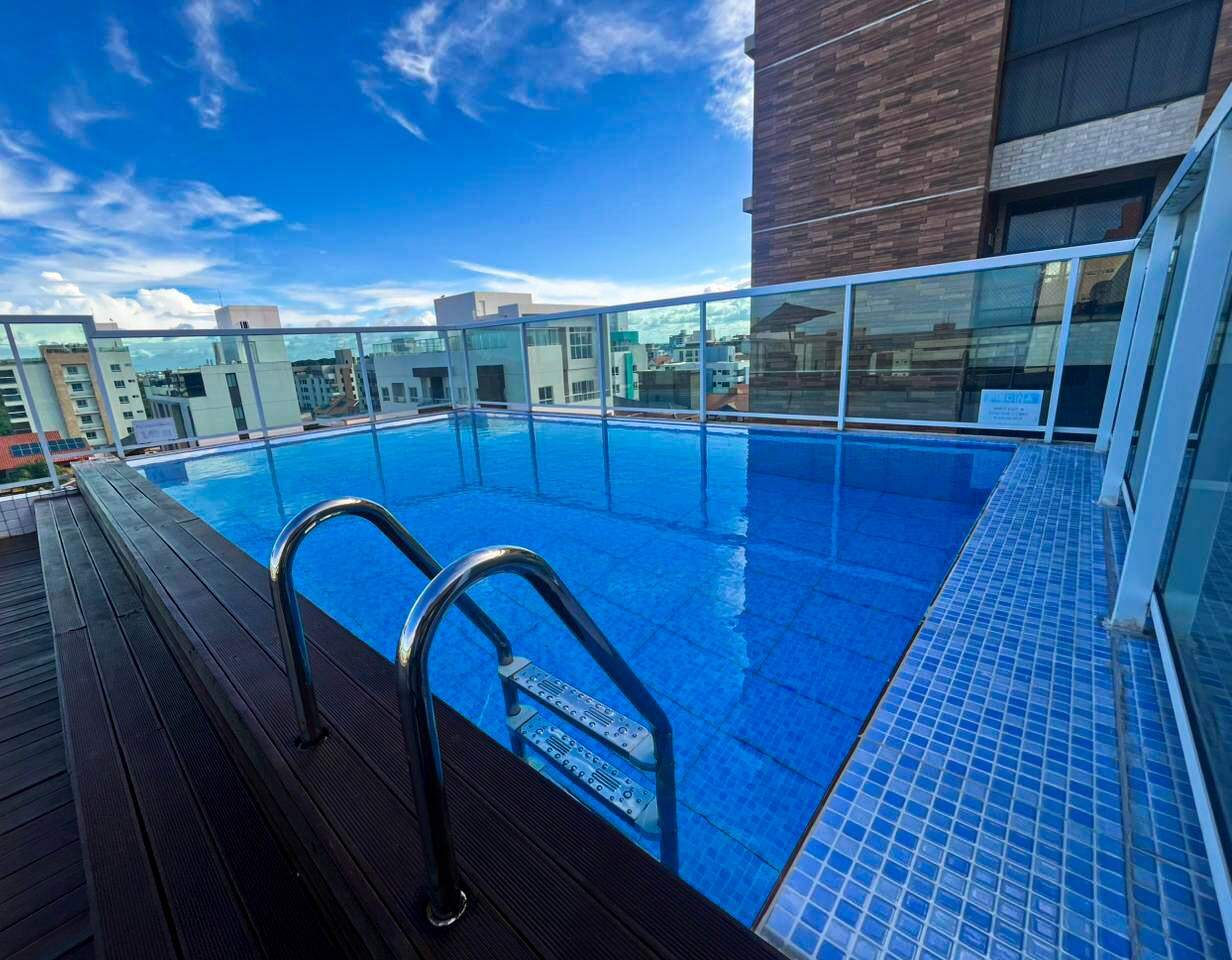 Apartamento à venda no Intermares: 