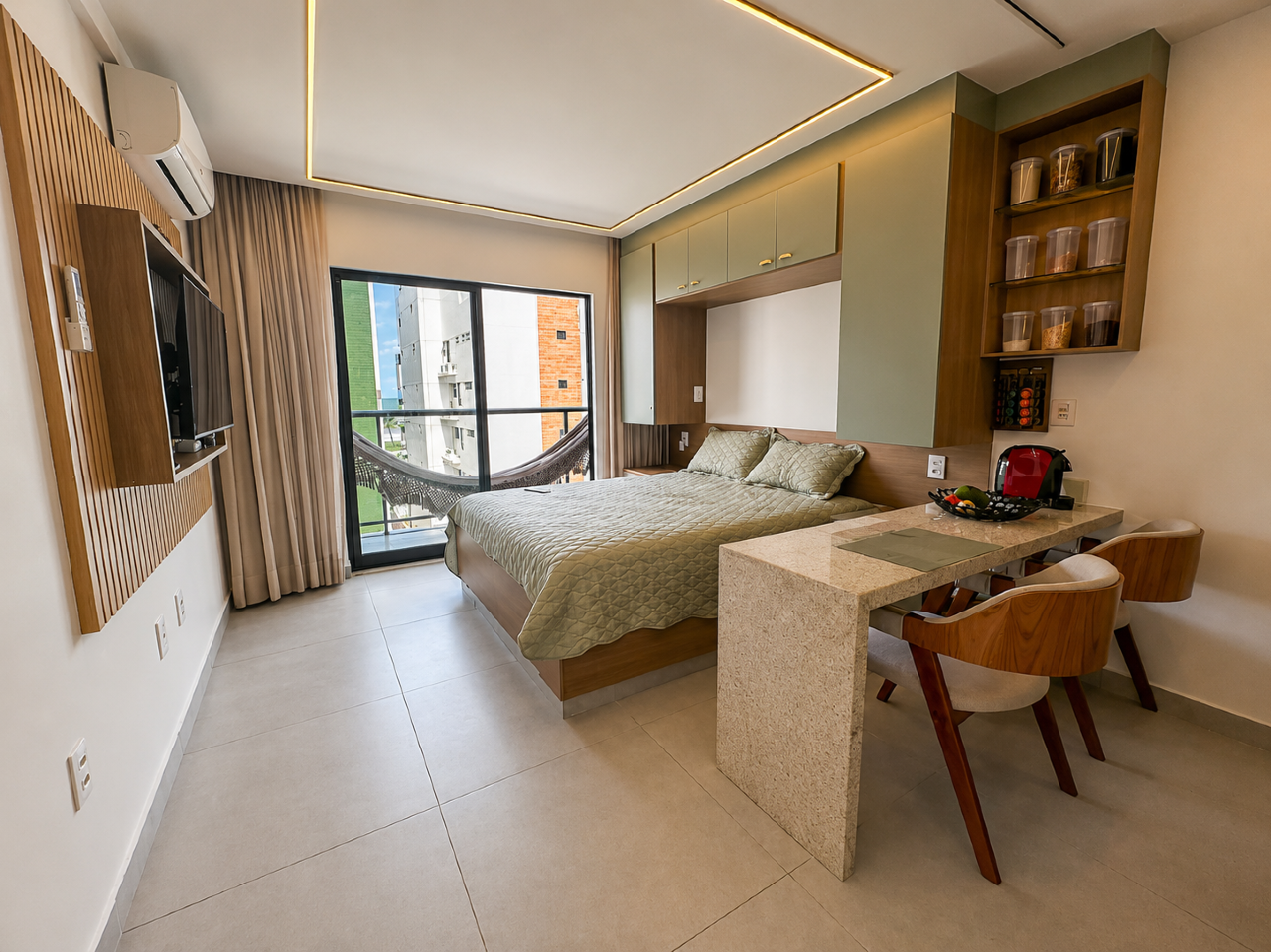 Flat à venda no Intermares: 