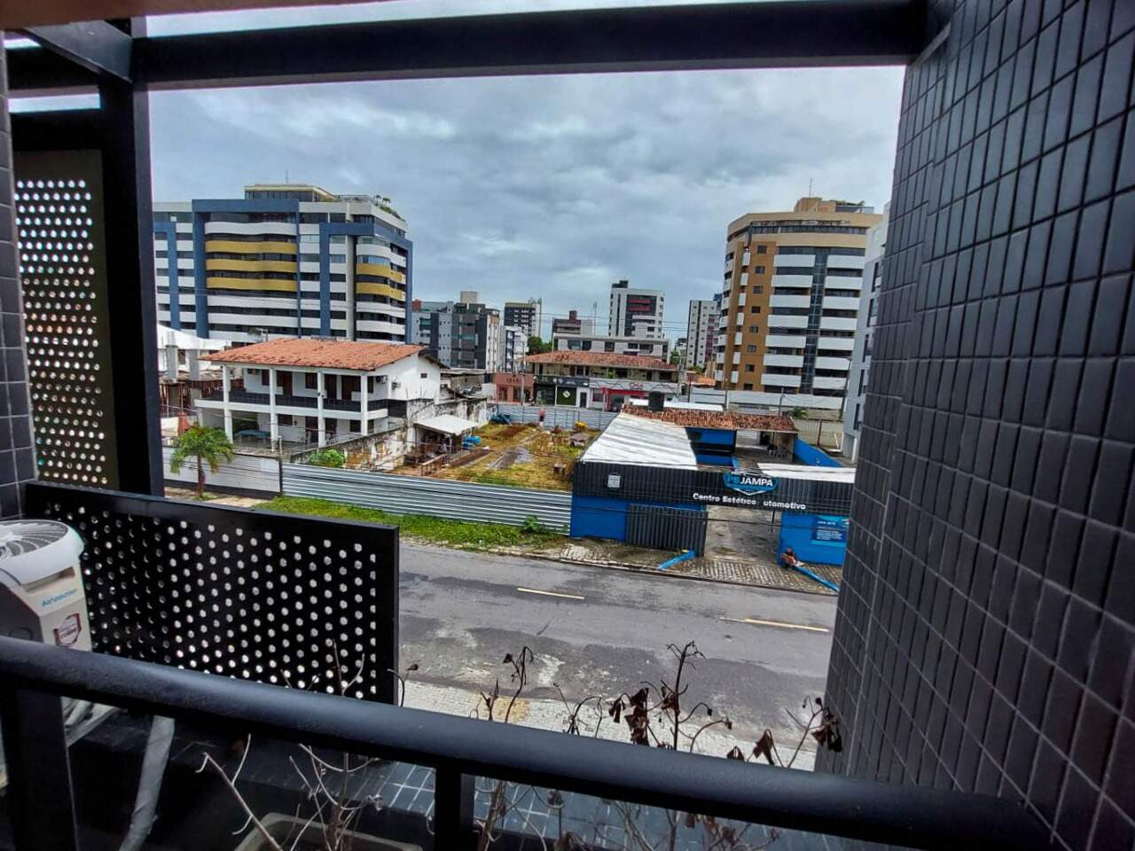 Flat à venda no Intermares: 