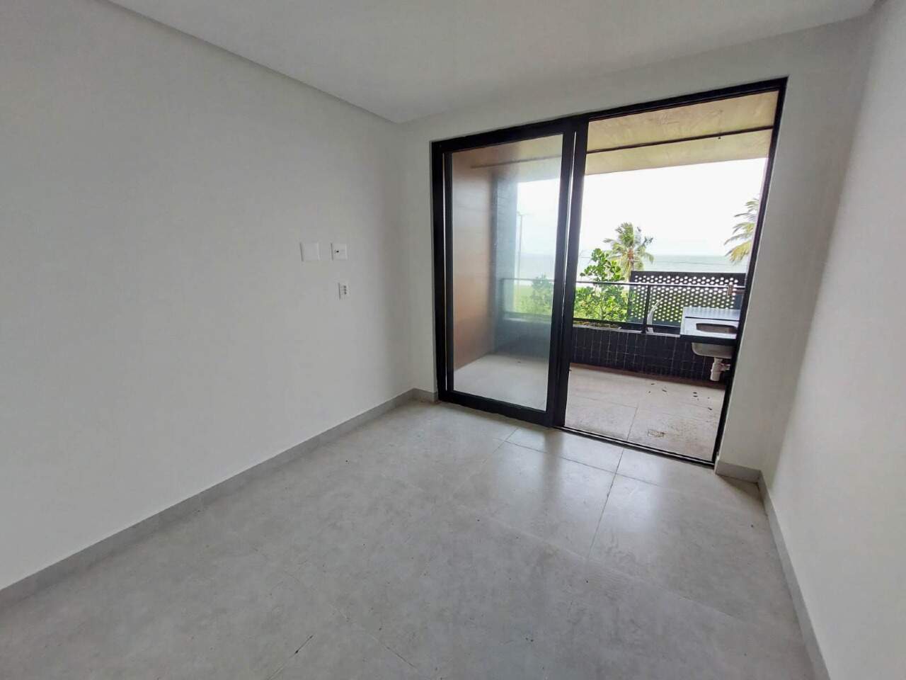 Flat à venda no Intermares: 