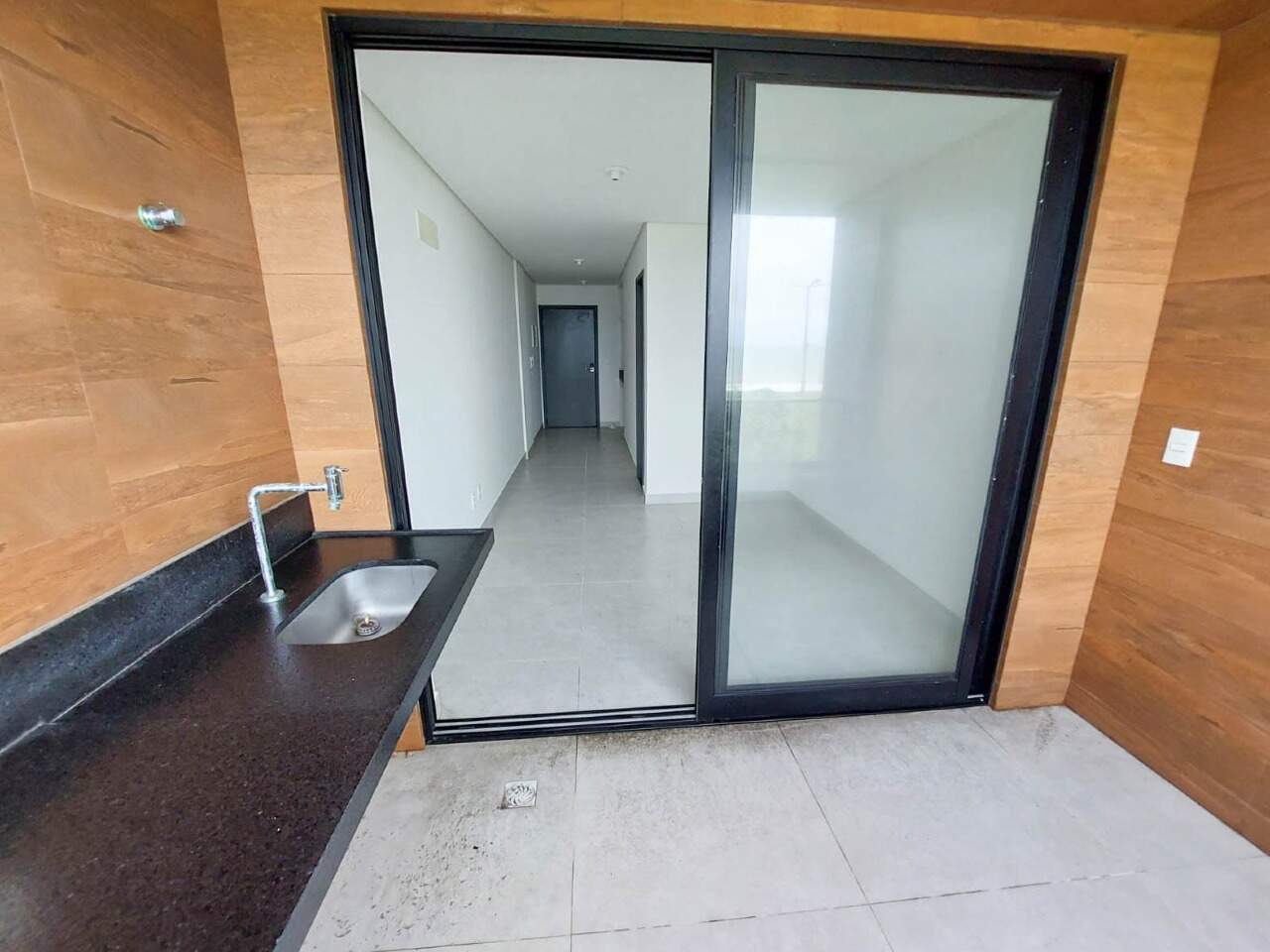 Flat à venda no Intermares: 