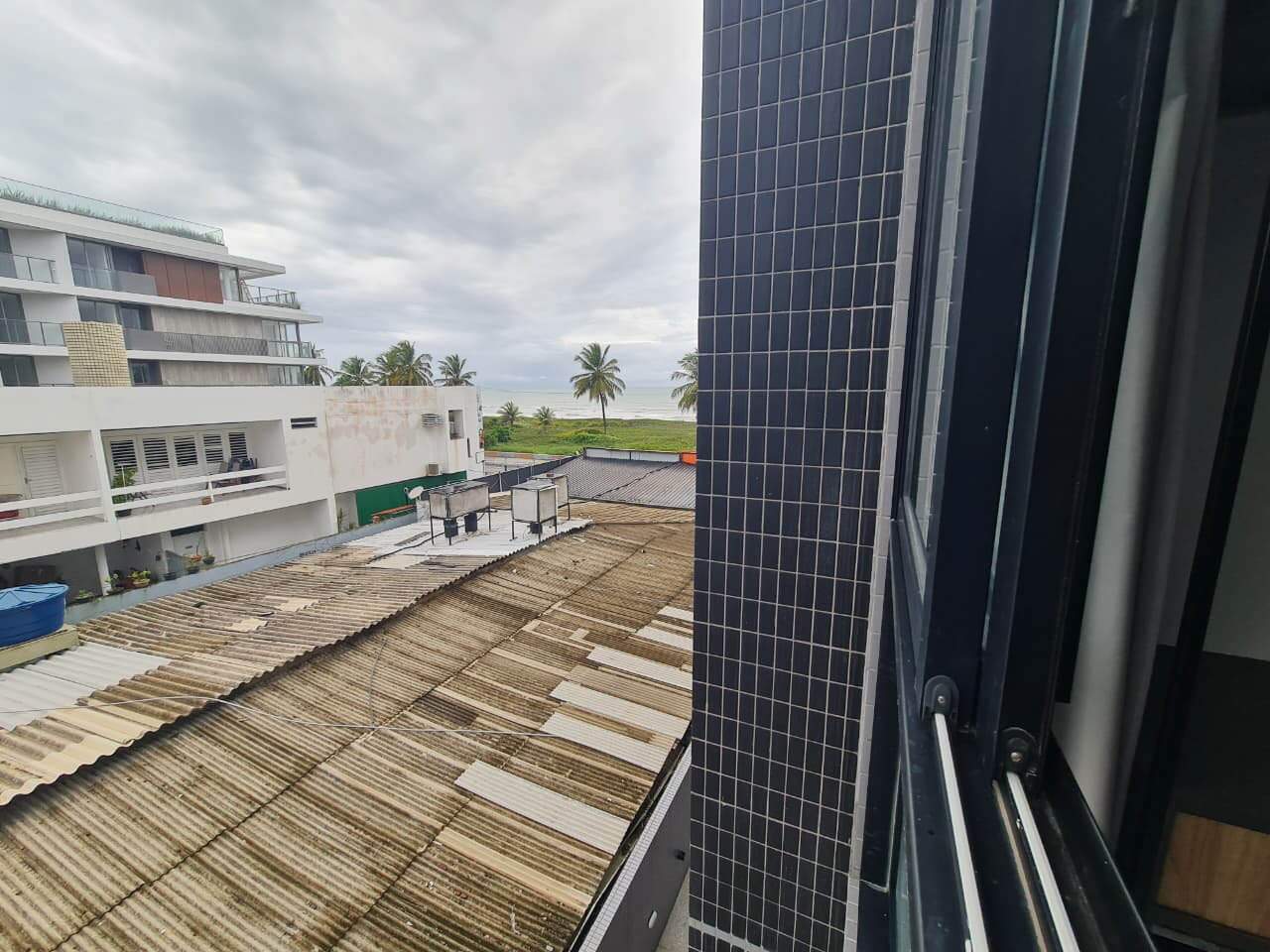 Flat à venda no Intermares: 
