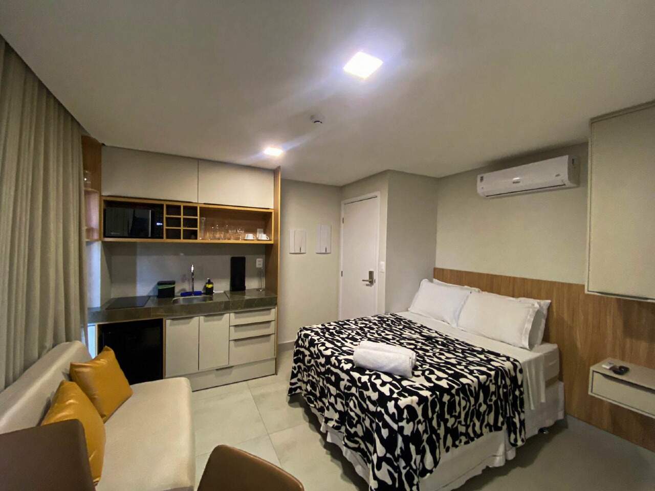Flat à venda no Jardim Oceania: 