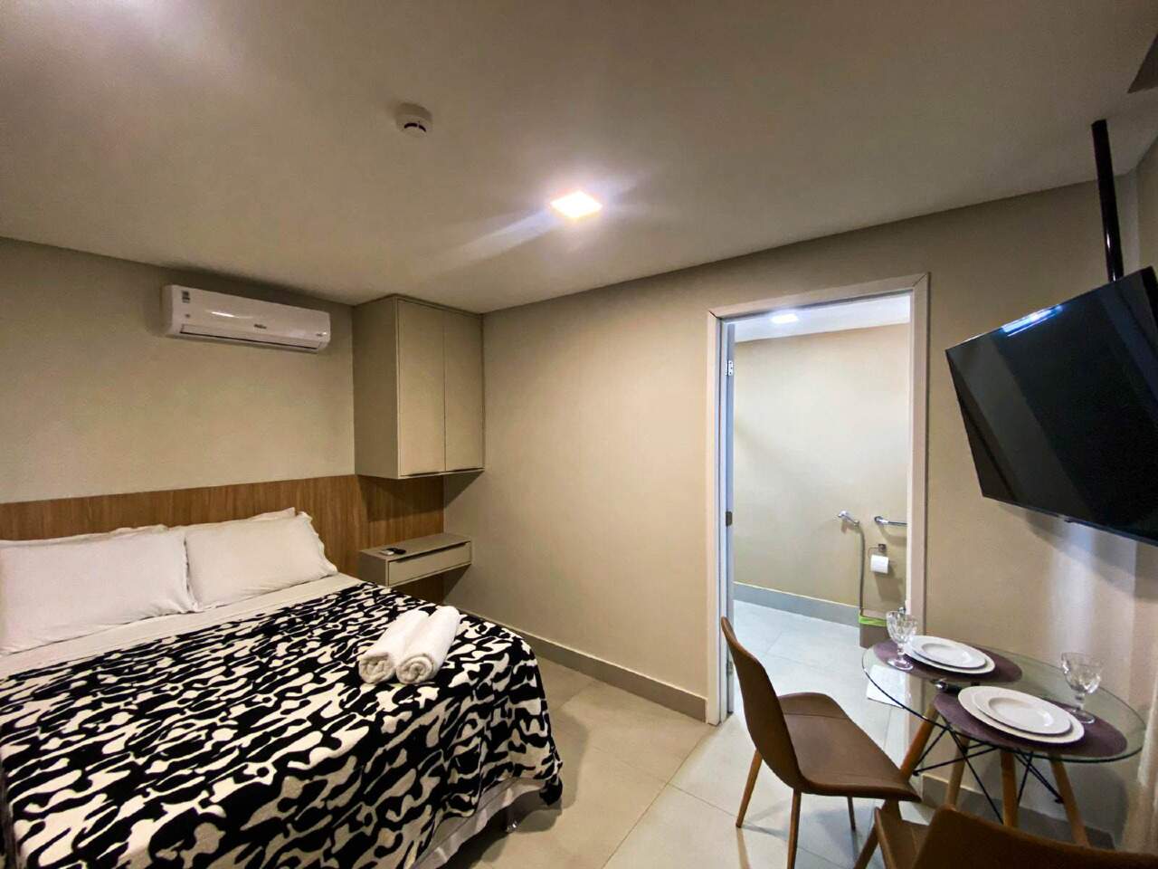 Flat à venda no Jardim Oceania: 
