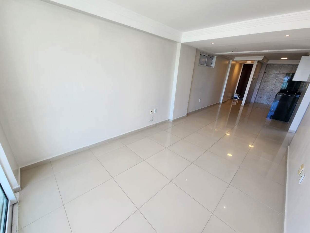 Apartamento à venda no Intermares: 