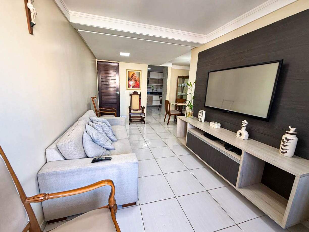Apartamento à venda no Aeroclube: 