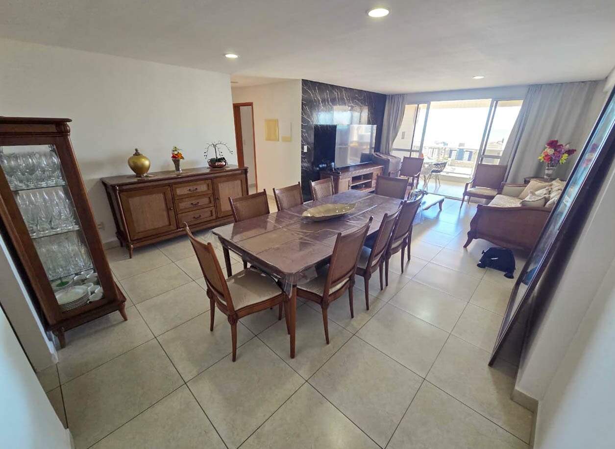 Apartamento à venda no Manaíra: 