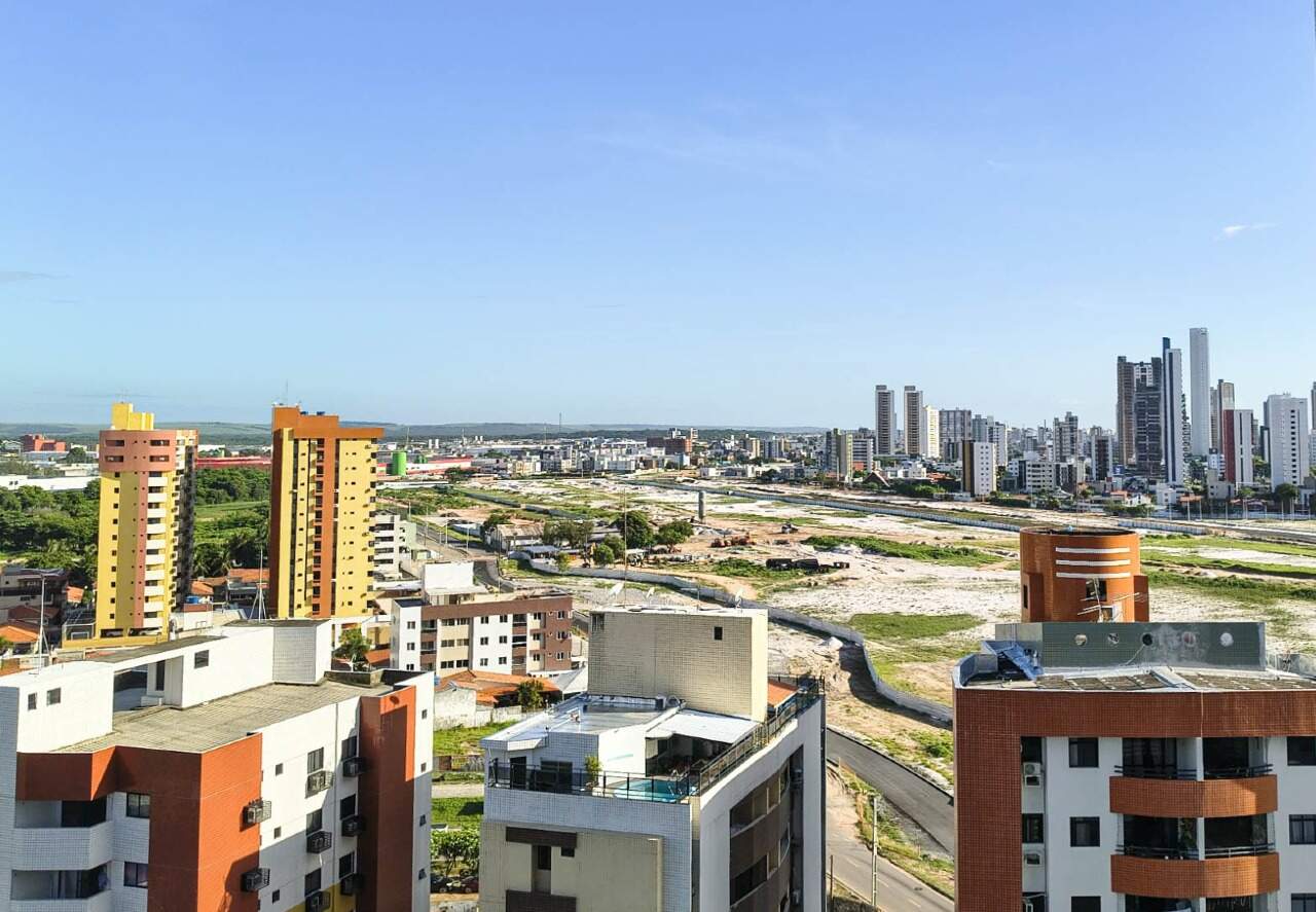 Apartamento à venda no Aeroclube: 