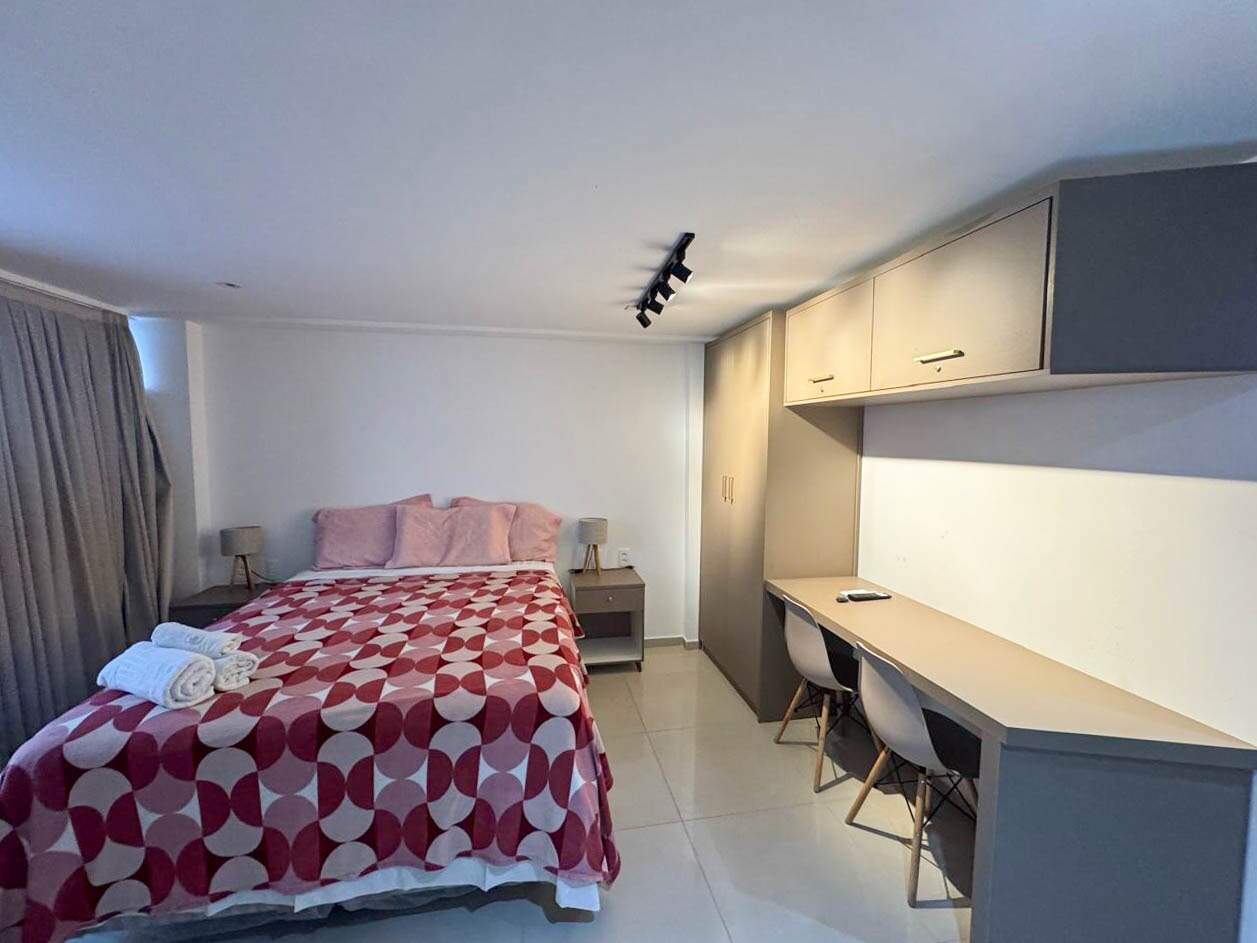 Flat à venda no Jardim Oceania: 