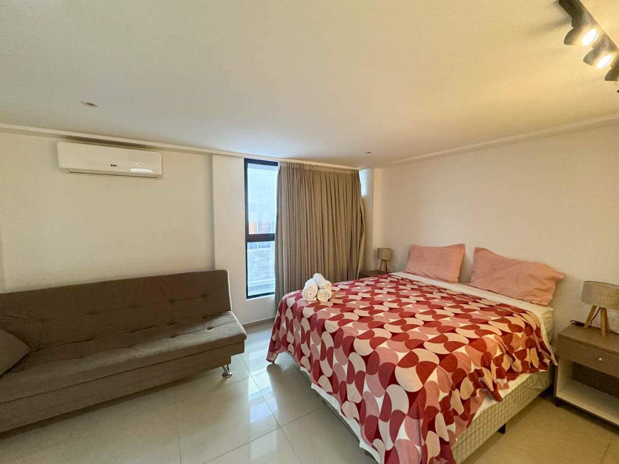 Flat à venda no Jardim Oceania: 