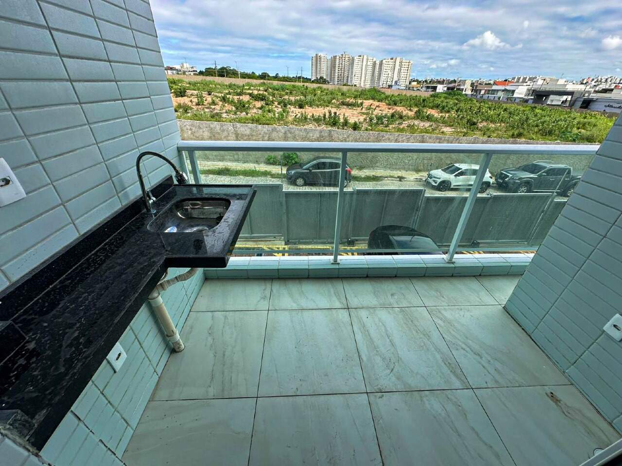 Apartamento para aluguel no Intermares: 