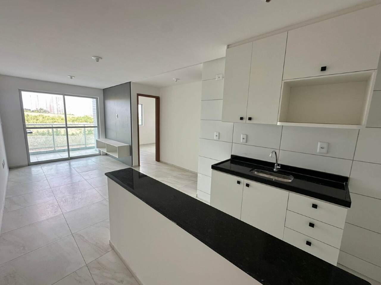 Apartamento para aluguel no Intermares: 