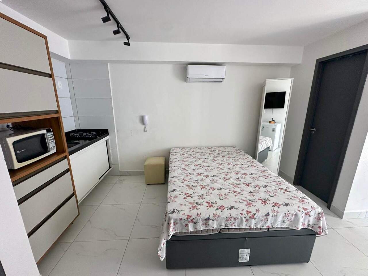 Studio para aluguel no Intermares: 