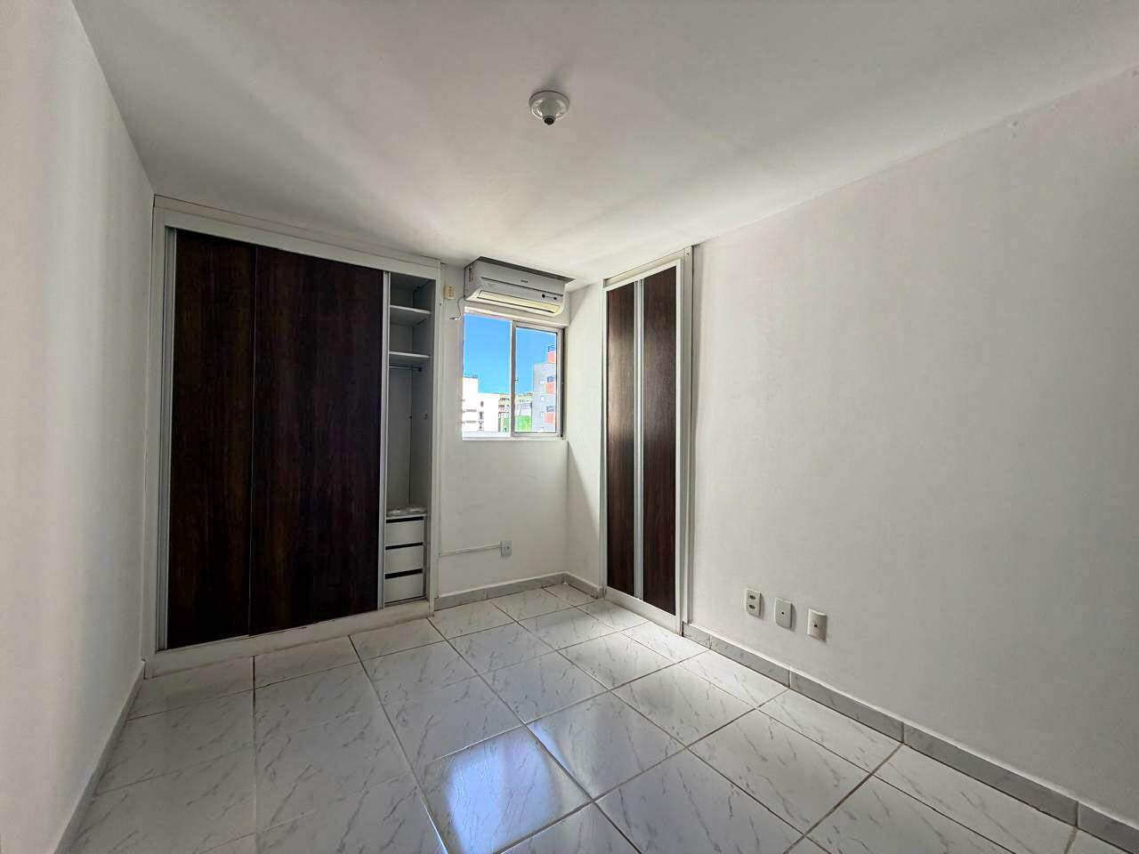 Apartamento à venda no Intermares: 