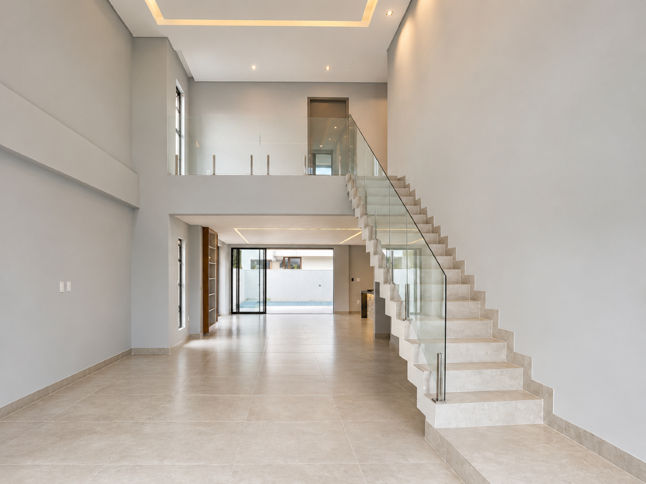Casa em Condominio à venda no Comercial Norte: 