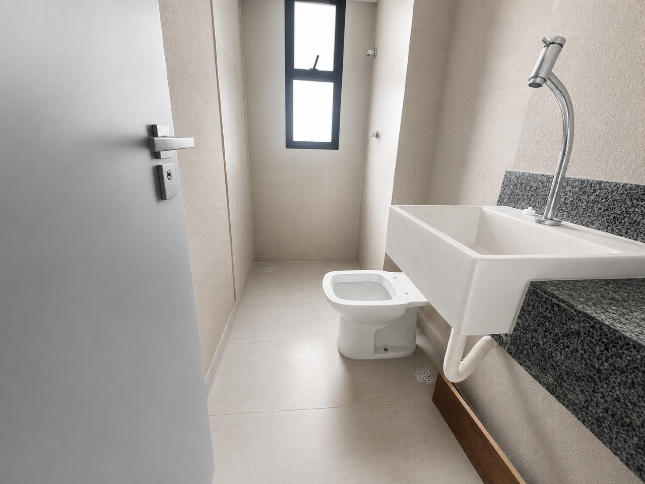 Flat à venda no Intermares: 