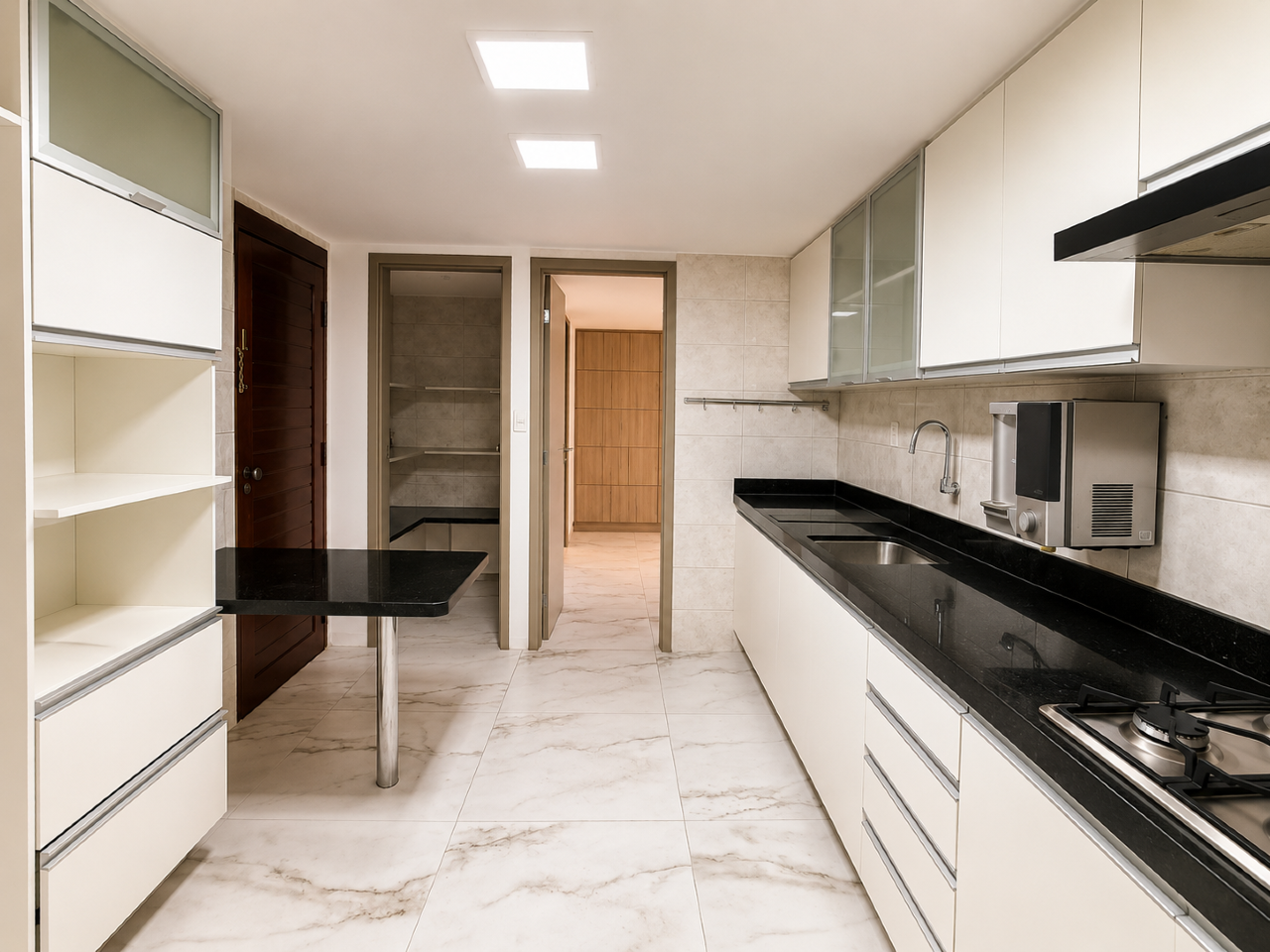 Apartamento à venda no Cabo Branco: 