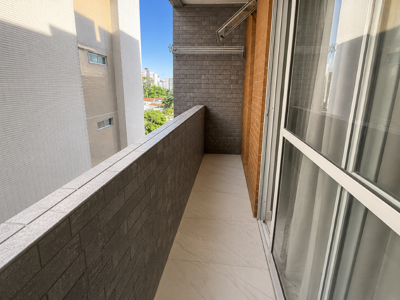Apartamento à venda no Intermares: 