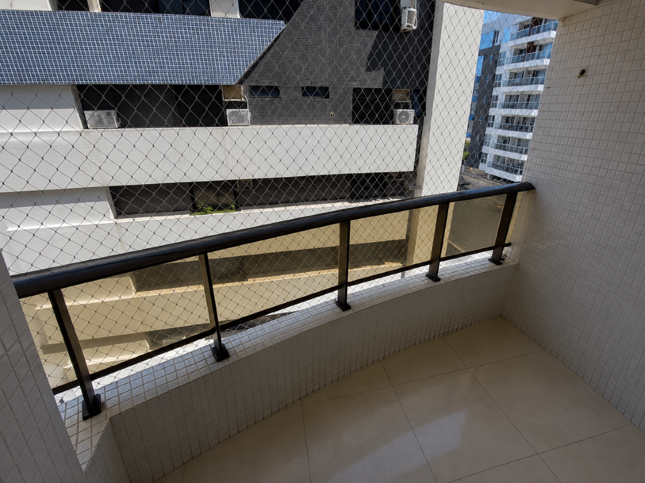 Apartamento à venda no Intermares: 