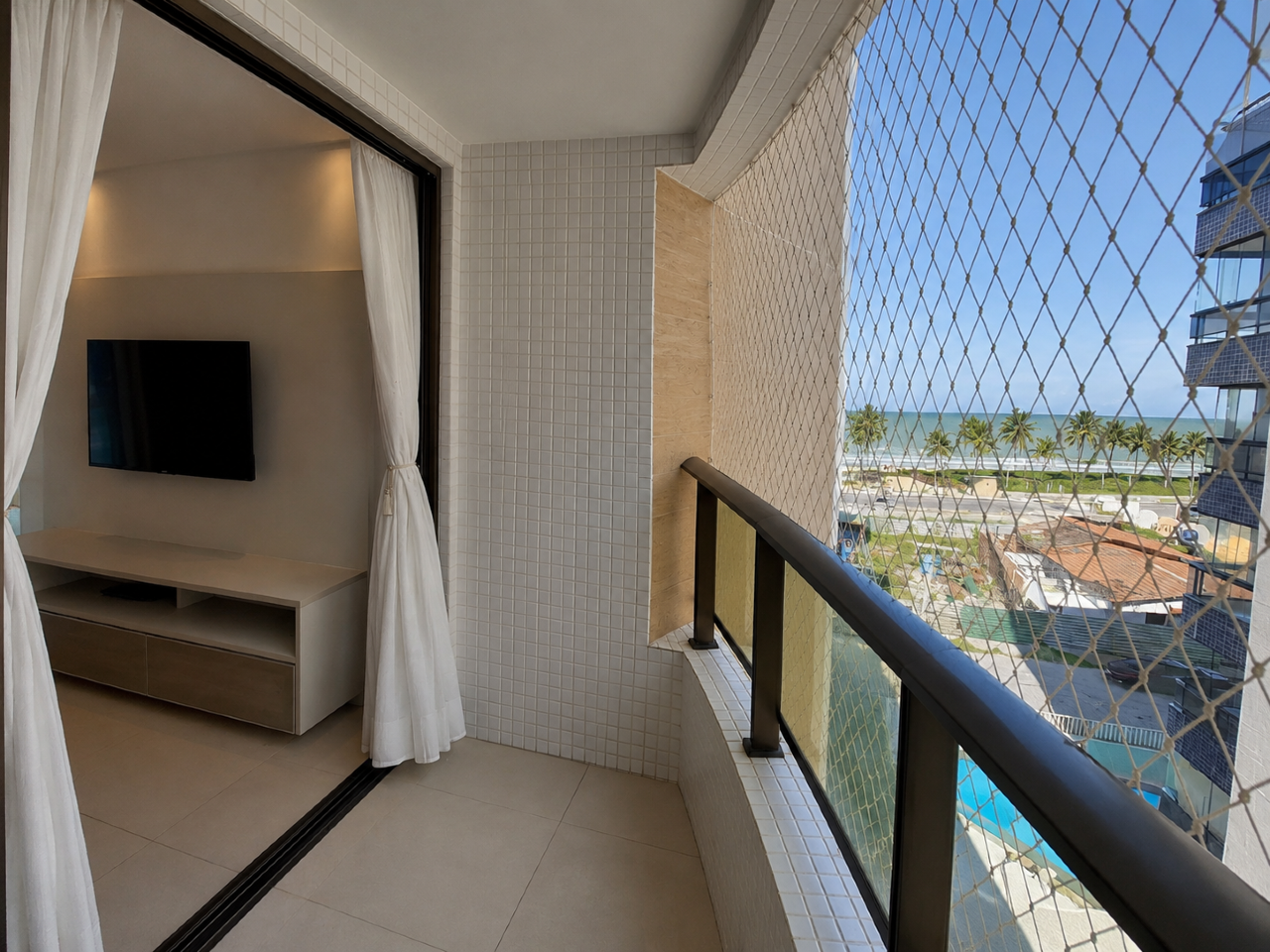 Apartamento à venda no Intermares: 