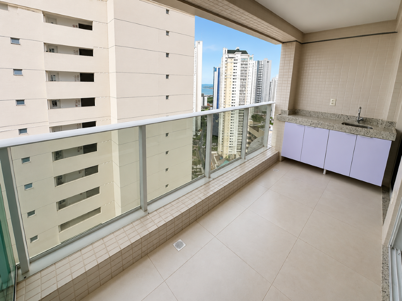 Apartamento para aluguel no Altiplano Cabo Branco: 