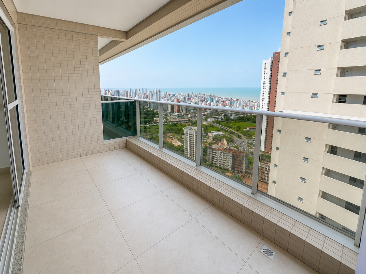 Apartamento para aluguel no Altiplano Cabo Branco: 
